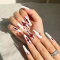 Uñas Blancas Con Piedras Rojas