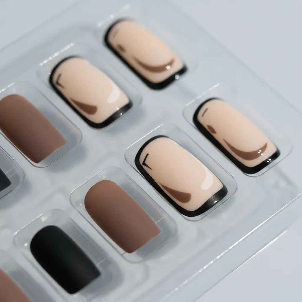 Uñas Press On diseño "cómic" o "pop art nails"