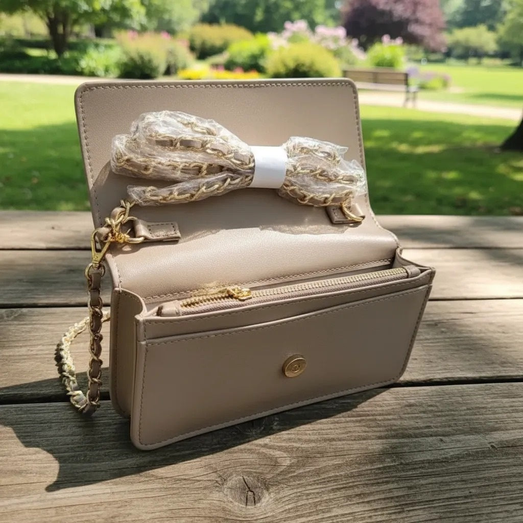 Taffy Crossbody
